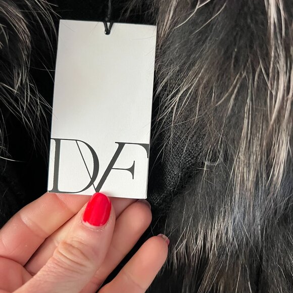 Diane Von Furstenberg Genuine Fox Fur Vest - Picture 6 of 16